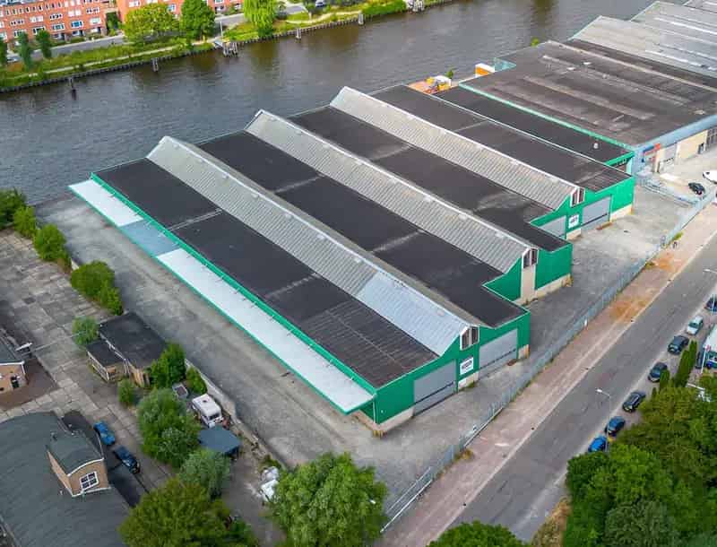 Bedrijfshal Groningen 7045m2 Kantoorruimte Opslag