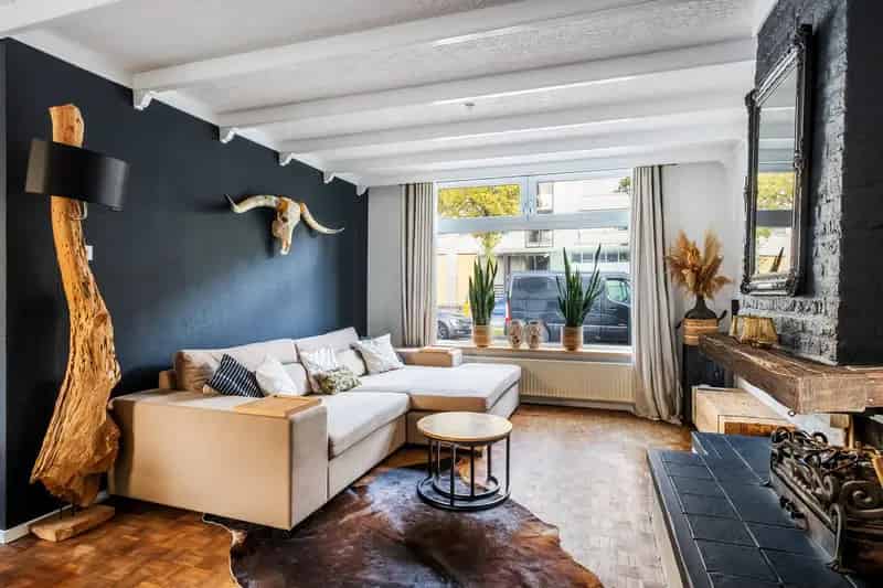 Huis te koop Zeist Antonlaan: Tweekapper met Atelier en Perceel