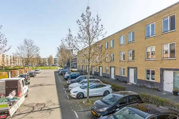 Ruime gezinswoning 4 slaapkamers Prinsenland Rotterdam