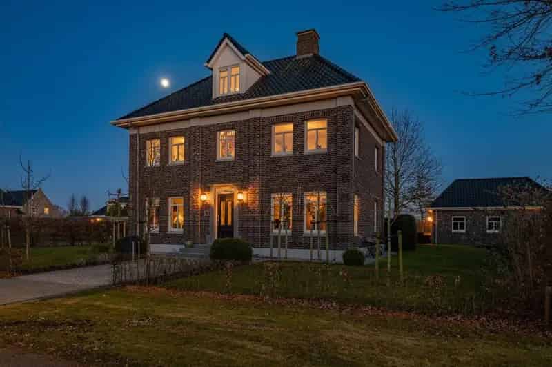 Luxe Villa 5 Slaapkamers Oldambtmeer