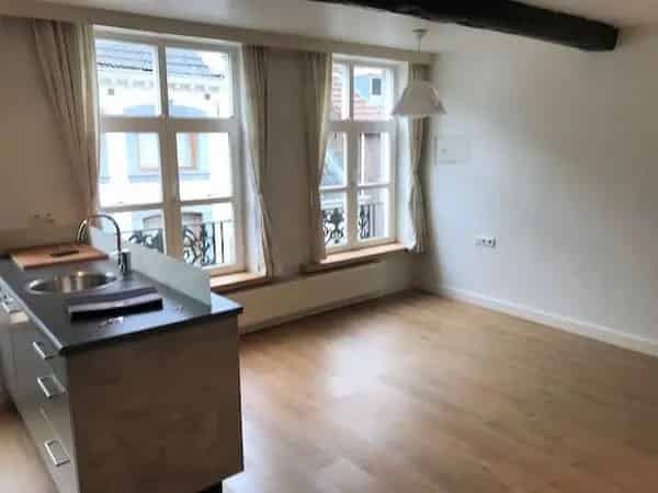Maastricht Centrum: 2 Slaapkamers Appartement met Terras