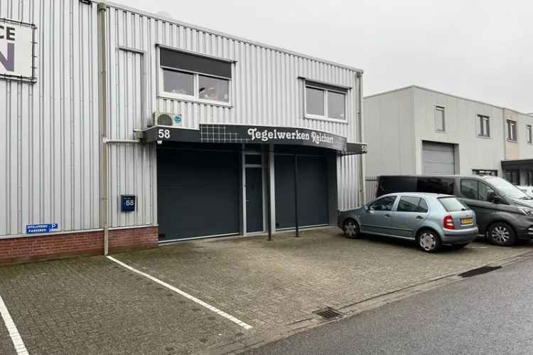 Bedrijfshal Almelo | Zoek bedrijfshallen te huur: Twentepoort West 58 7609 RD Almelo [funda in business]