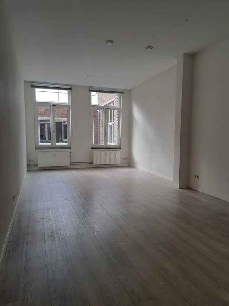 Appartement Te Huur in Maastricht, Limburg