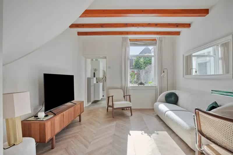 Huis Te Koop , 24, Koddesteeg, Leiden, Zuid-Holland