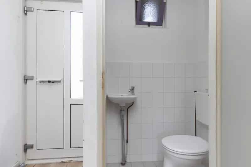 Hoekwoning Oosterwolde 4 slaapkamers ruime tuin