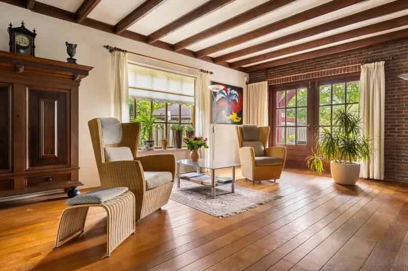 Vrijstaande woning Amsterdam Noord 500m2 tuin Bijgebouw