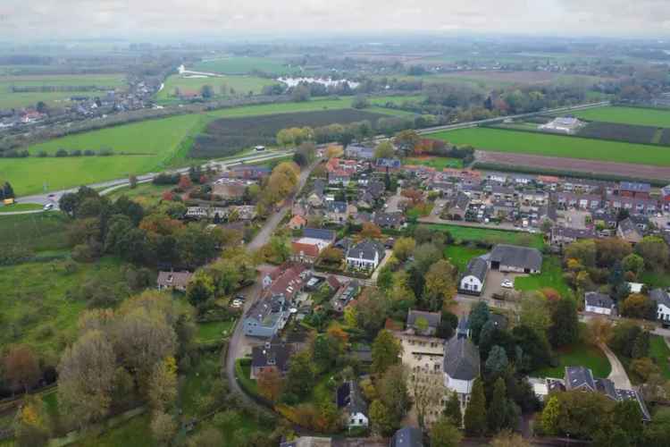 Woonboerderij Te Koop in Rhenoy, Gelderland