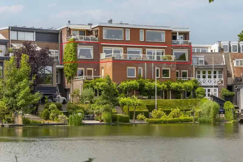 Luxe Appartement 300m2 Aan De Wiel Hardinxveld Giessendam