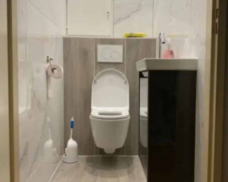 Ruime Kamer Nabij Erasmus Universiteit