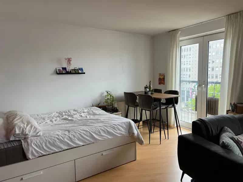 Ruime Studio Den Haag Nabij Haagse Hogeschool