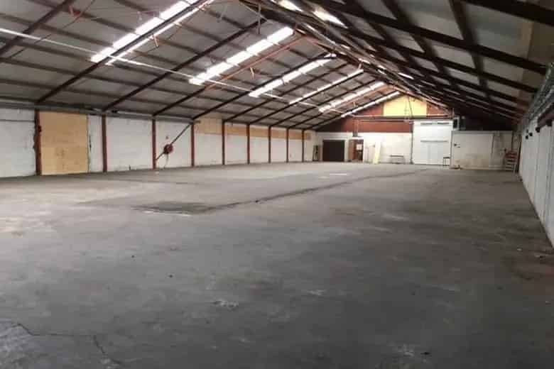 Bedrijfsruimte te huur Lijnden 500m2 - 3000m2