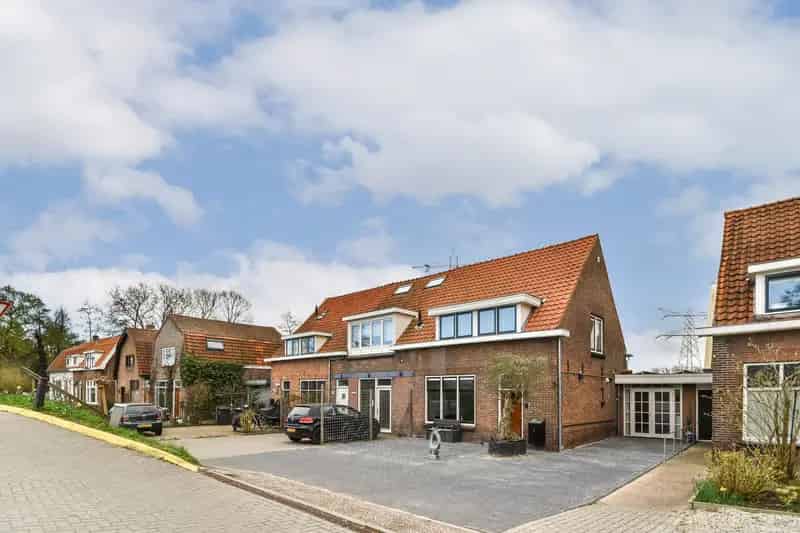 Huis te koop Amsterdam 5 slaapkamers Grote tuin