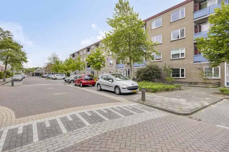 Ruim 3-Slaapkamer Appartement Noordwijk Toplocatie Balkon Zuidwesten