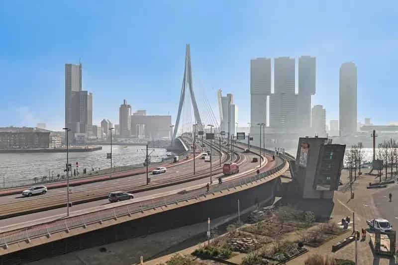 Luxe 3-kamer appartement Scheepvaartkwartier Erasmusbrug