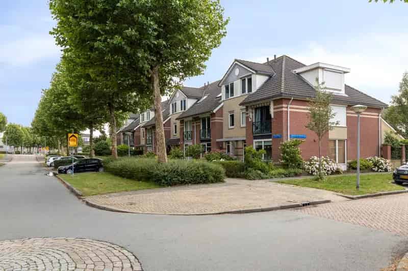 Ruime Tussenwoning 5 Slaapkamers Almere