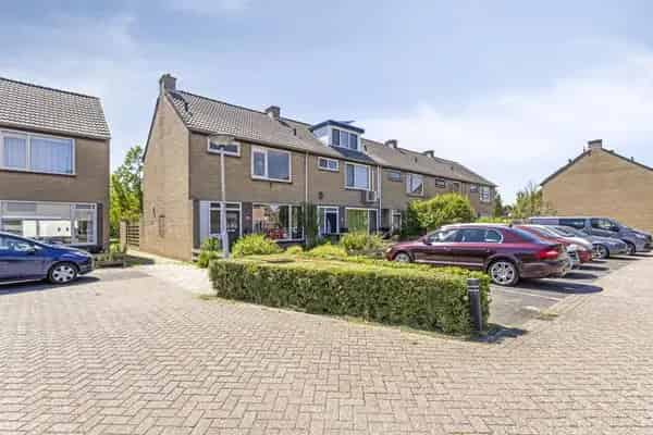 Huis Te Koop , 20, de Lelie, Brouwershaven, Zeeland