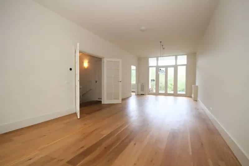 4 Slaapkamers Bovenwoning Duinoord Nabij Koningsplein