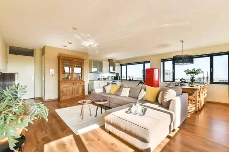 Ruim appartement IJburg 95m2 2 slaapkamers balkon lift