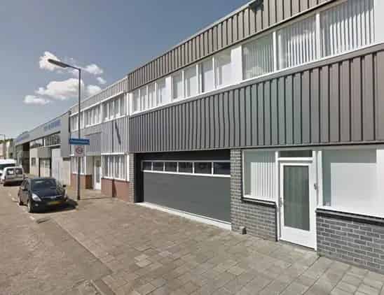 Bedrijfshal Rotterdam 141m² te huur Elandstraat