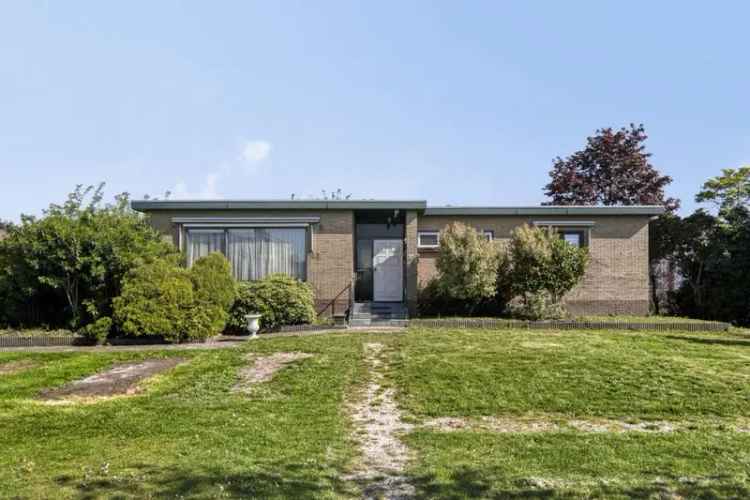 Vrijstaande Bungalow Wonen en Werken Roosendaal