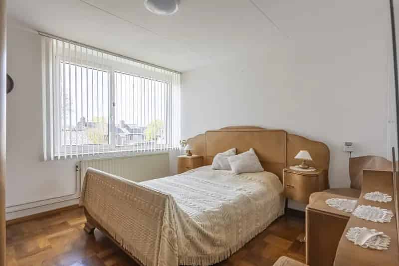 Half Vrijstaande Woning Kerkrade 5 Slaapkamers Ruime Garage
