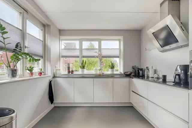 Te Huur: Ruime 5-kamer 2-onder-1-kapwoning in Veenendaal