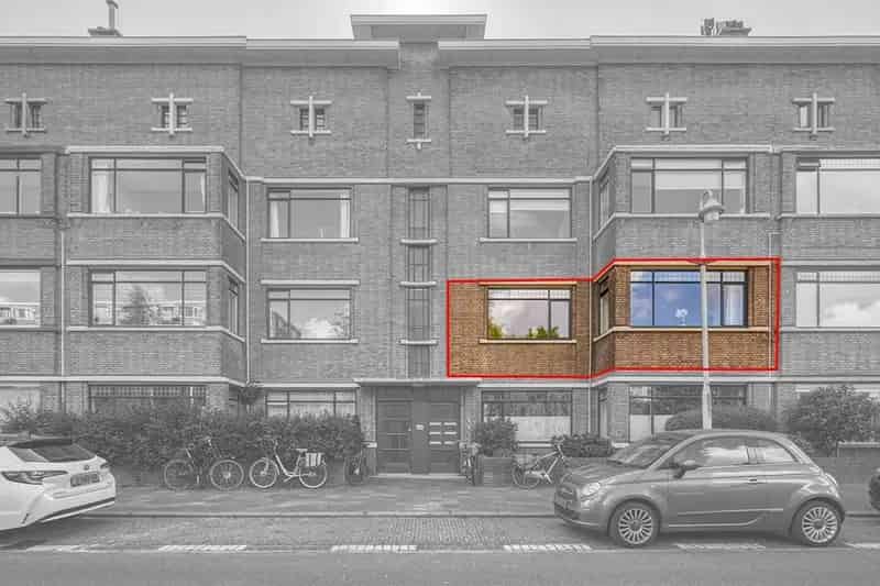 4 Kamer Appartement Bohemen Jaren 50 Details Balkon