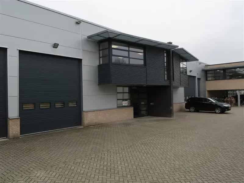 Bedrijfshal Udenhout | Zoek bedrijfshallen te huur: Nijverheidsweg 26-10 5071 NK Udenhout 