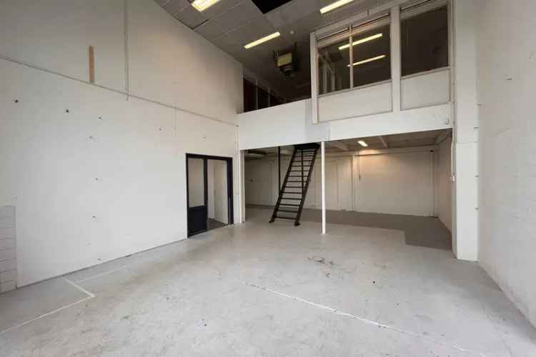 Bedrijfshal Groningen 80m² Kantoorruimte 35m² te Huur