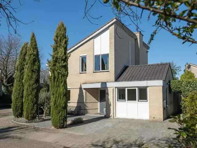 Vrijstaande Villa Dolfijnpark Ridderkerk: Modern en Uniek
