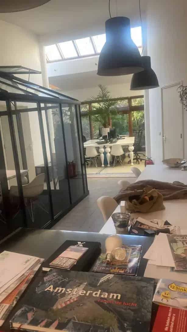 Kantoorruimte Vondelpark: Patio Tuin Werkplekken