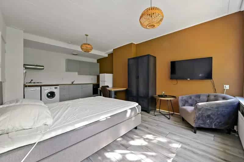 Appartement 3 slaapkamers Rotterdam Zuidplein