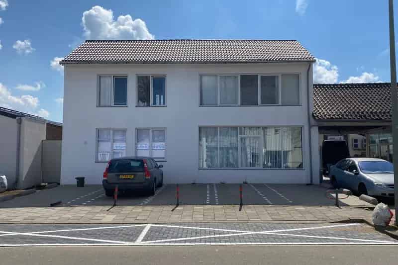 Belegging Maastricht Heerderdwarsstraat 13 Units 2 Bedrijfsruimtes