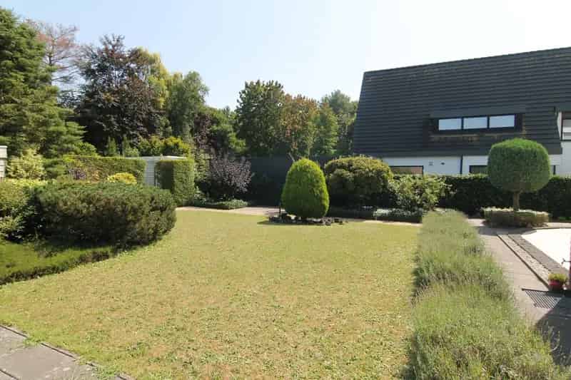 Huis te koop: Robijndijk 121 4706 LZ Roosendaal | Funda
