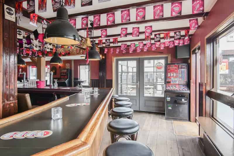 Horecaruimte te Koop Breezand Cafe met Bovenwoning