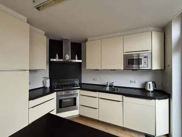 Ruime Hoekwoning 4 Slaapkamers Scharn Maastricht