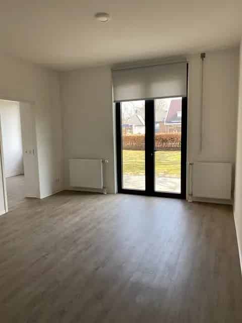 Portiekflat te huur in Vries 3 kamers 69m2