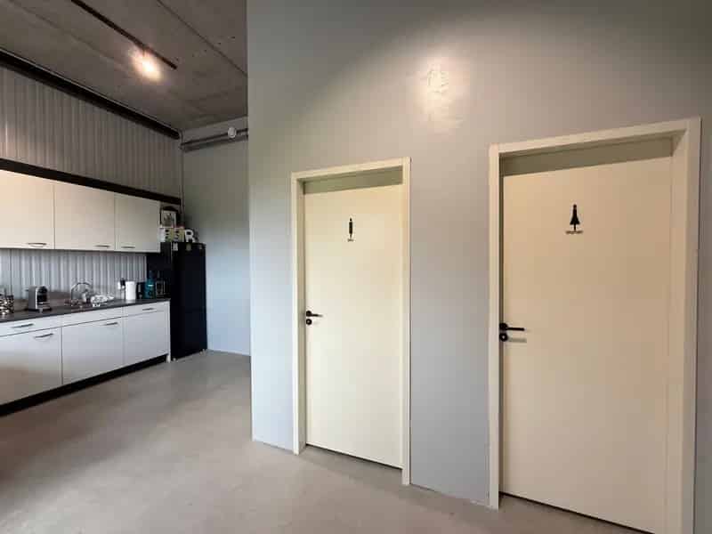 Bedrijfshal te Huur Almere Oosterwold 500m2 Kantoorruimte