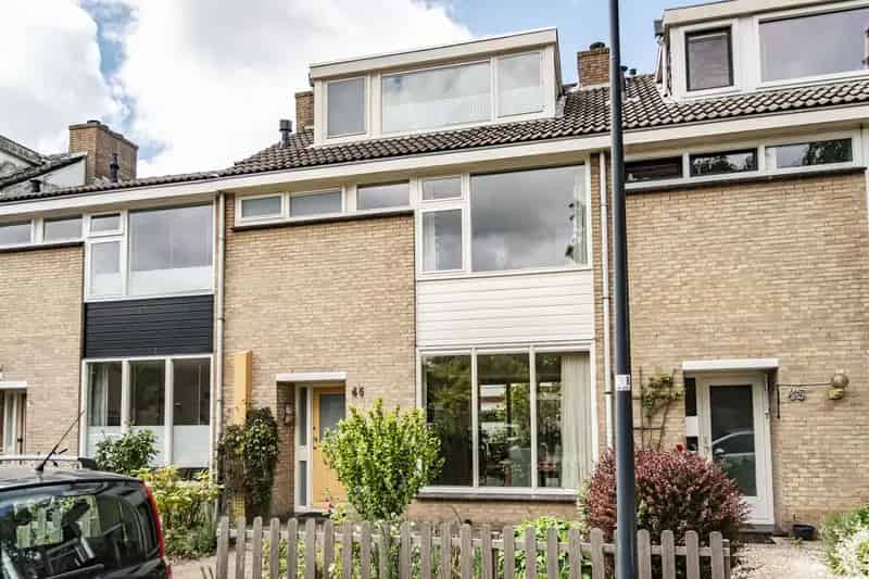 Huis te koop Haarlem Europawijk 5 slaapkamers tuin