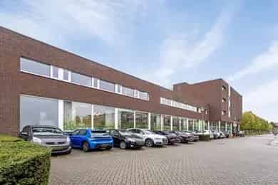 918m2 Kantoorruimte Waalwijk te Koop