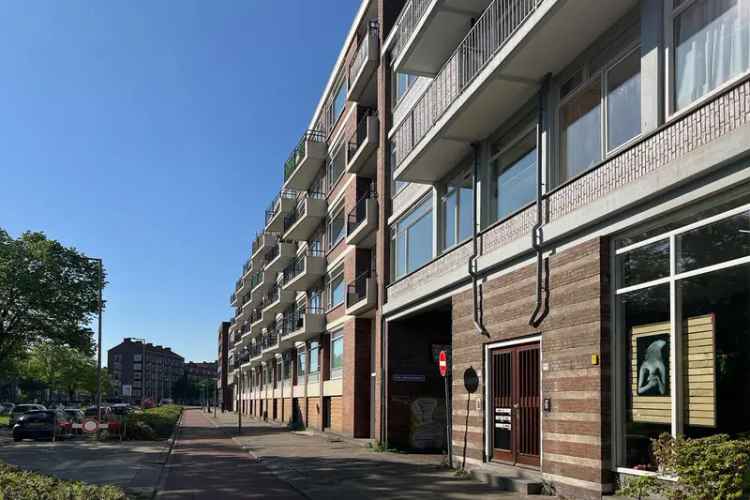 Starterswoning Rotterdam Vondelweg 54m2 2 slaapkamers Balkon
