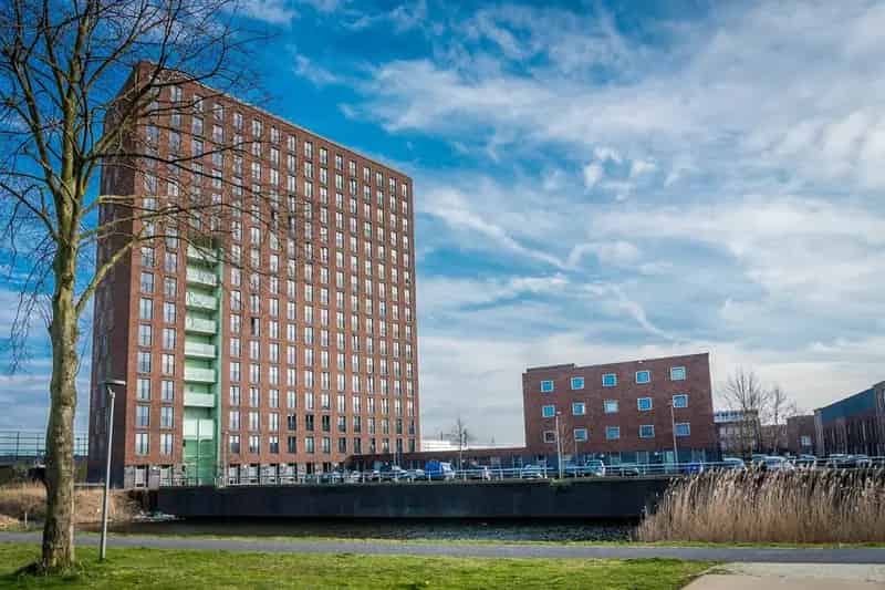 2 Kamer Appartement Almere 13e Verdieping