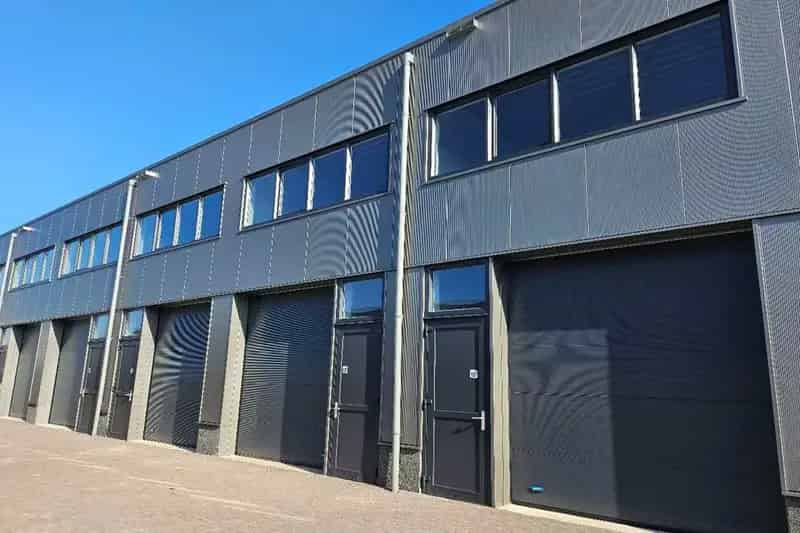 Bedrijfsruimte te Huur Almere 100m2 A6