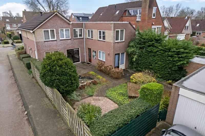 Vrijstaande Villa 7 Slaapkamers Rokkeveen