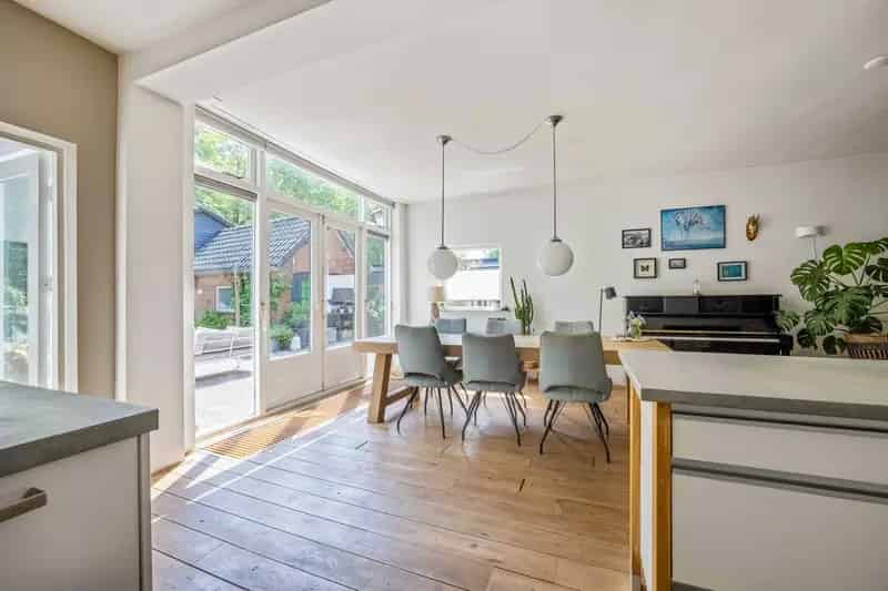 Driebergen 2-onder-1-kapwoning Te Koop Diepe Tuin Bijgebouw