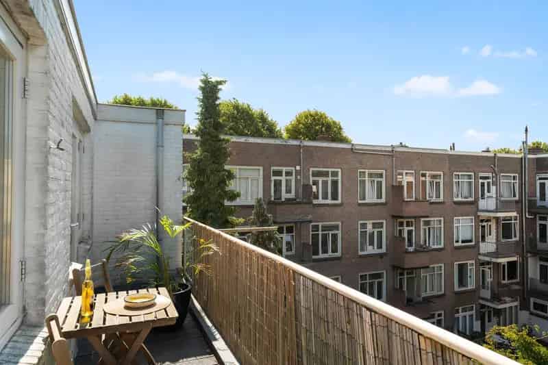 Te Koop 3 4 kamer bovenwoning Vroesenpark Rotterdam