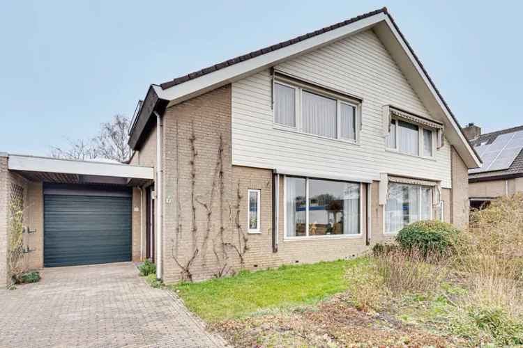 Gezinswoning Zierikzee 3 slaapkamers garage zonnepanelen