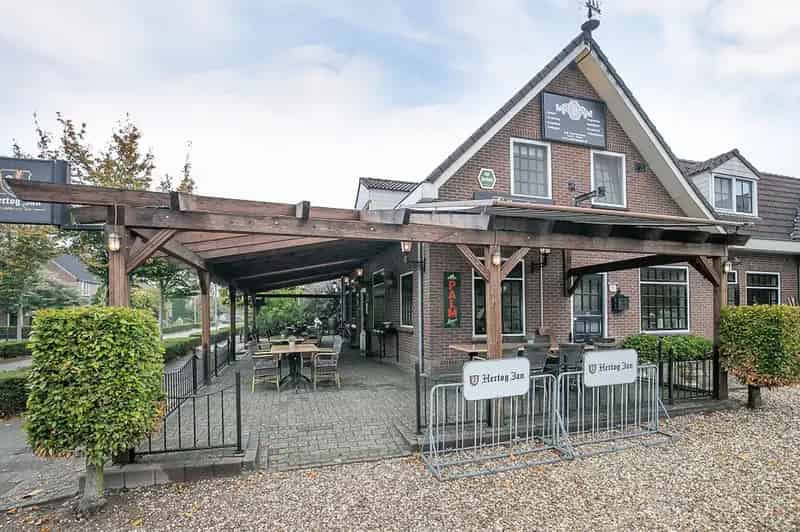 Groot Woon Werkpand Groesbeek 900m2 Horeca Appartement