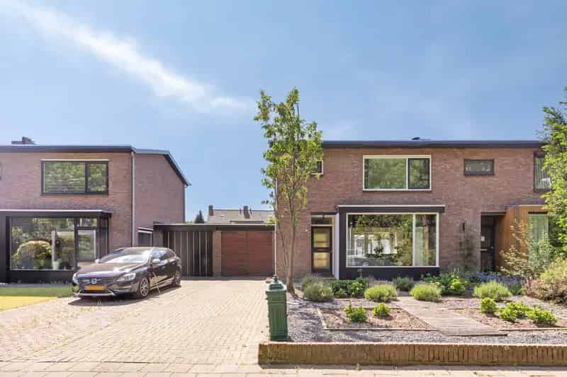 Huis te koop: Oosteinde 44 6901 KC Zevenaar 