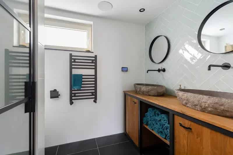 Huis te koop Purmerend: Ruime Hoekwoning met 4 slaapkamers en 10 zonnepanelen